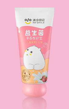 滿(mǎn)分日記兒童益生菌草莓酸奶牙膏